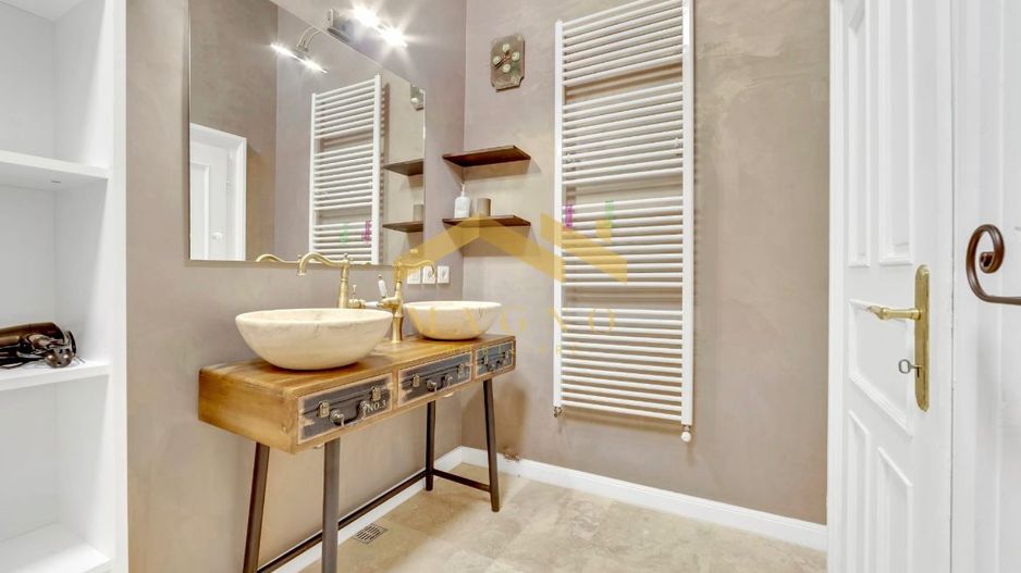 Apartament  superlux ,ultracentral de inchiriat . - Poză 11