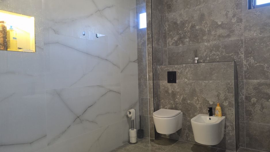 Vila intr-un peisaj idilic la 15 minute de capitala, pret imbatabil! - Poză 22