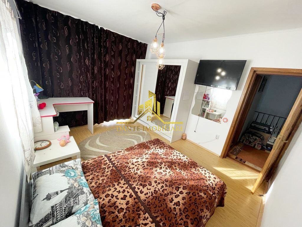 Duplex, 4 camere, modern, garaj, curte, balcon, zona Someseni - Poză 2