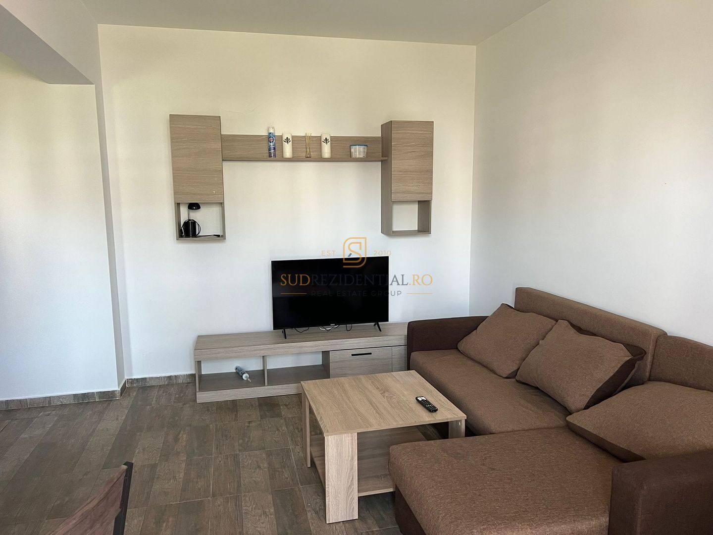 Inchiriere 2 camere, mobilat si utilat - acces rapid metrou Berceni - Poză 1
