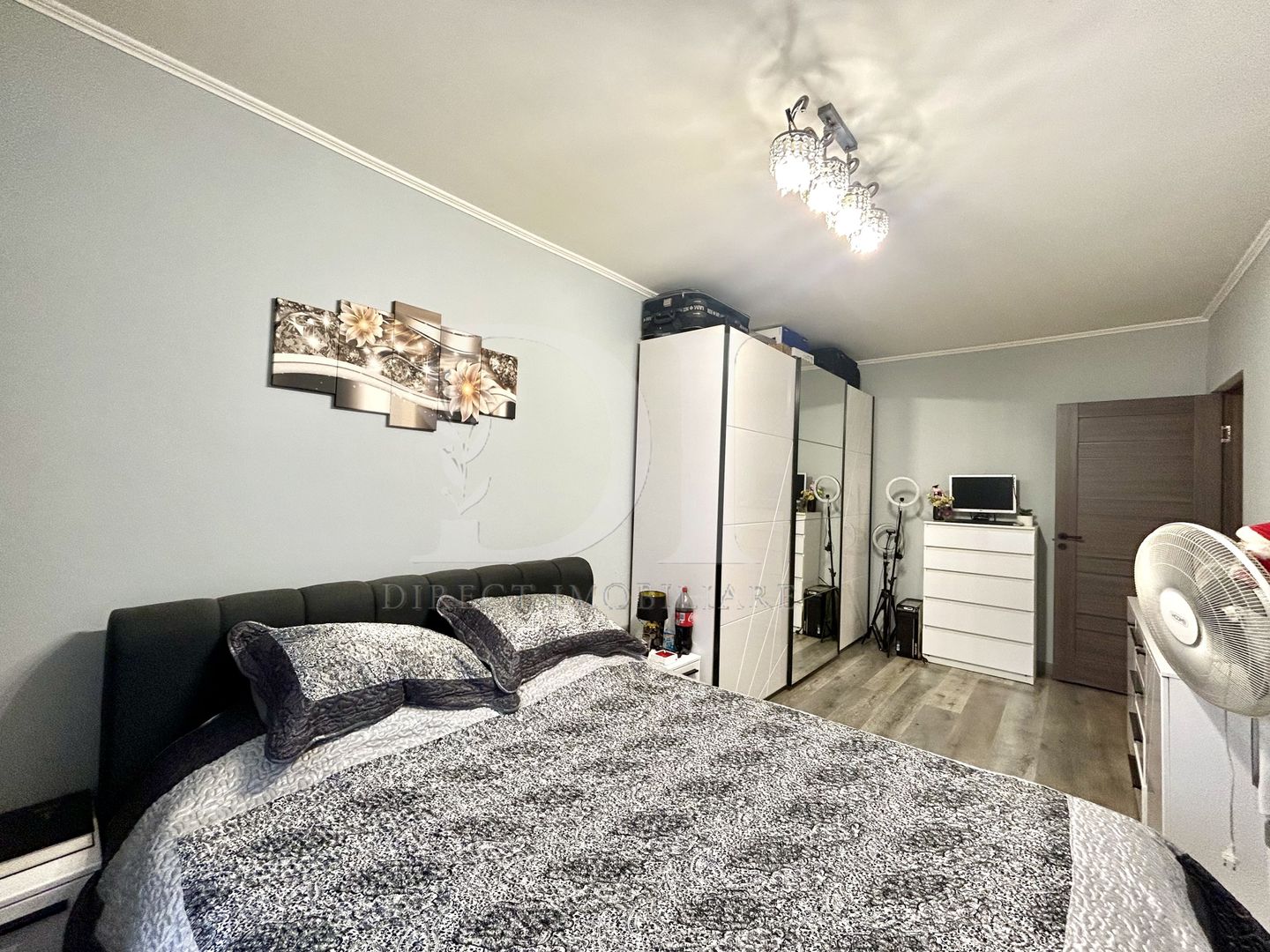 Apartament de vânzare 3 camere/ Eroilor / Floresti - Poză 11