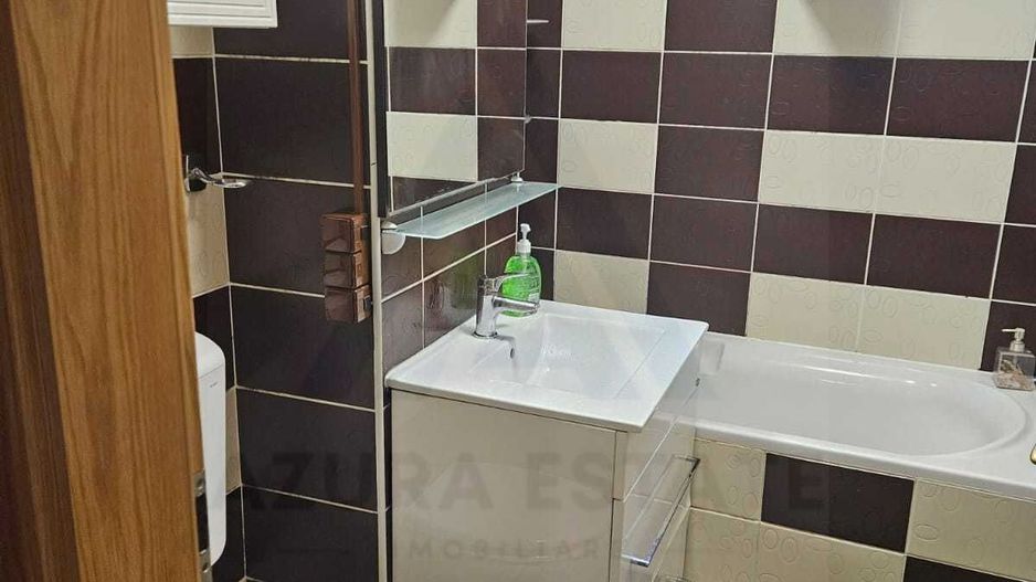 Apartament cochet cu 3 camere  Etaj 1  Lift  Vasile Aaron - Poză 11