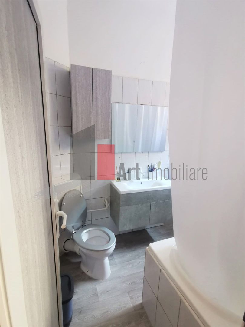 Apartament 3 camere in vila, curte comuna - Calea Mosilor - Poză 17