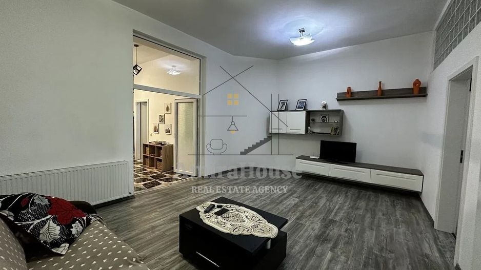 Apartament 3 camere, finisat, 75 mp si pod mansardabil, Bulevardul Eroilor - Poză 7