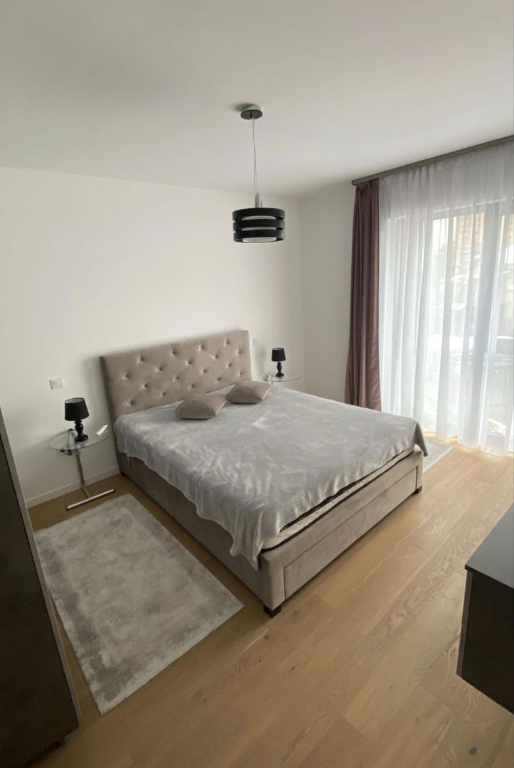 Apartament lux 2 camere, zona centrala - Poză 1