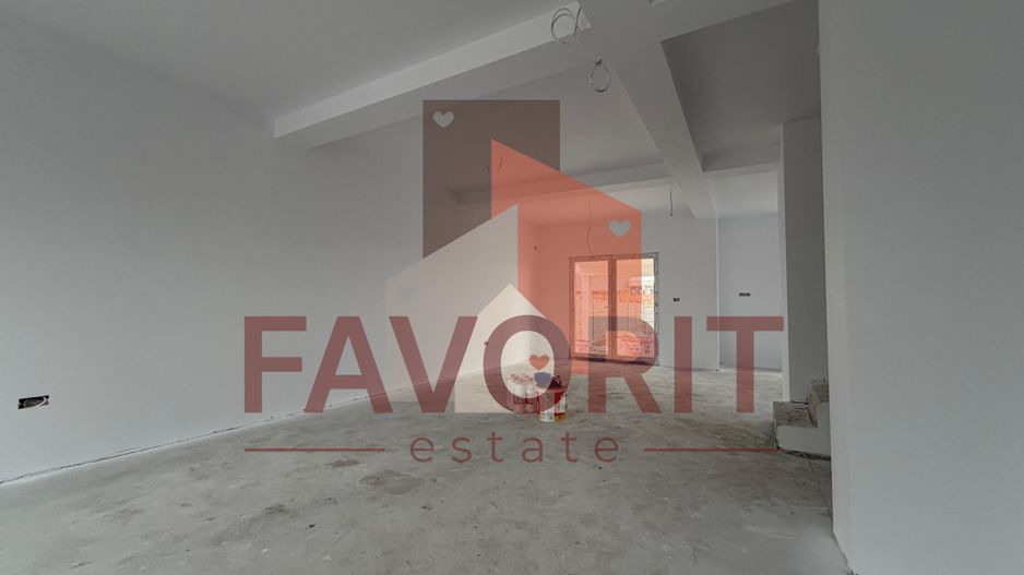 Duplex despartit | Inainte de Kaufland | Toate utilitatile | Curte amenajata - Poză 6