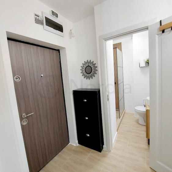 Apartament metrou Titan - ultrafinisat si mobilat - Poză 6