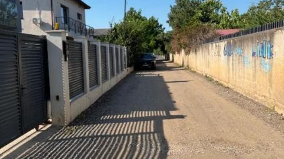 Teren intravilan 1.064 mp - Poză 4