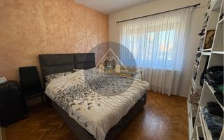 Apartament la casa, în centrul vechi, Medias - Poză 9