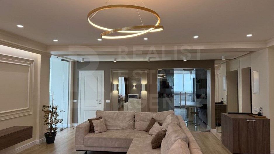 Chirie apartament, 3 camere, str. Serghei Lazo, Centru - Poză 1