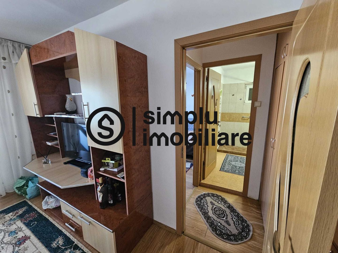 2 camere, etaj 3/4, centrala, Craiovita - 94 900 Euro - Poză 8