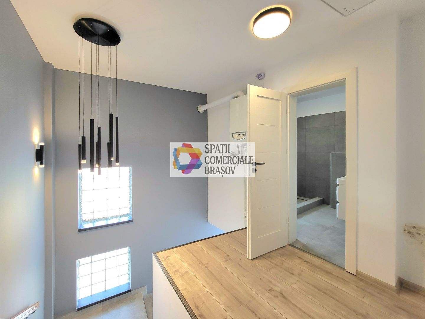Spatiu comercial la casa - 130mp - Poză 4