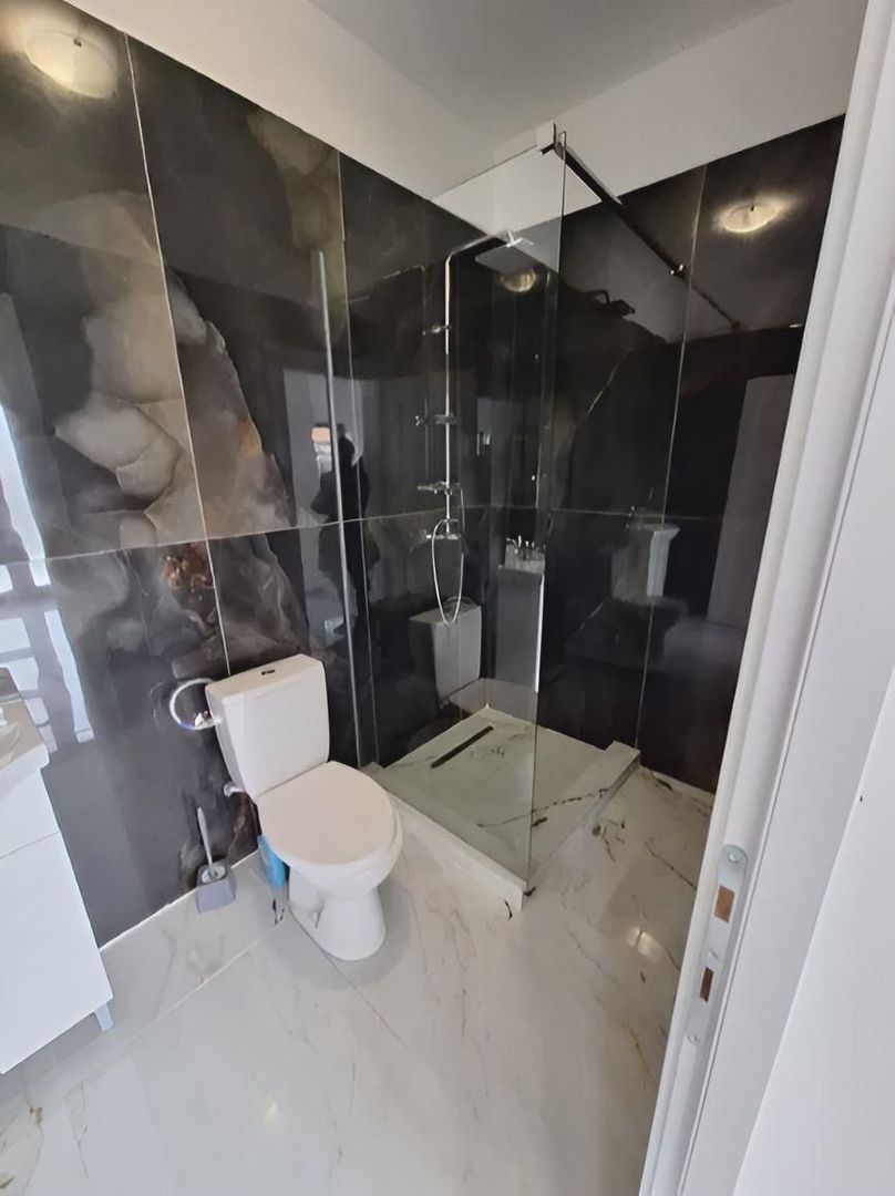 Casa individuala cu 3 camere, 600 mp teren, Kaufland- Cetate - Poză 7