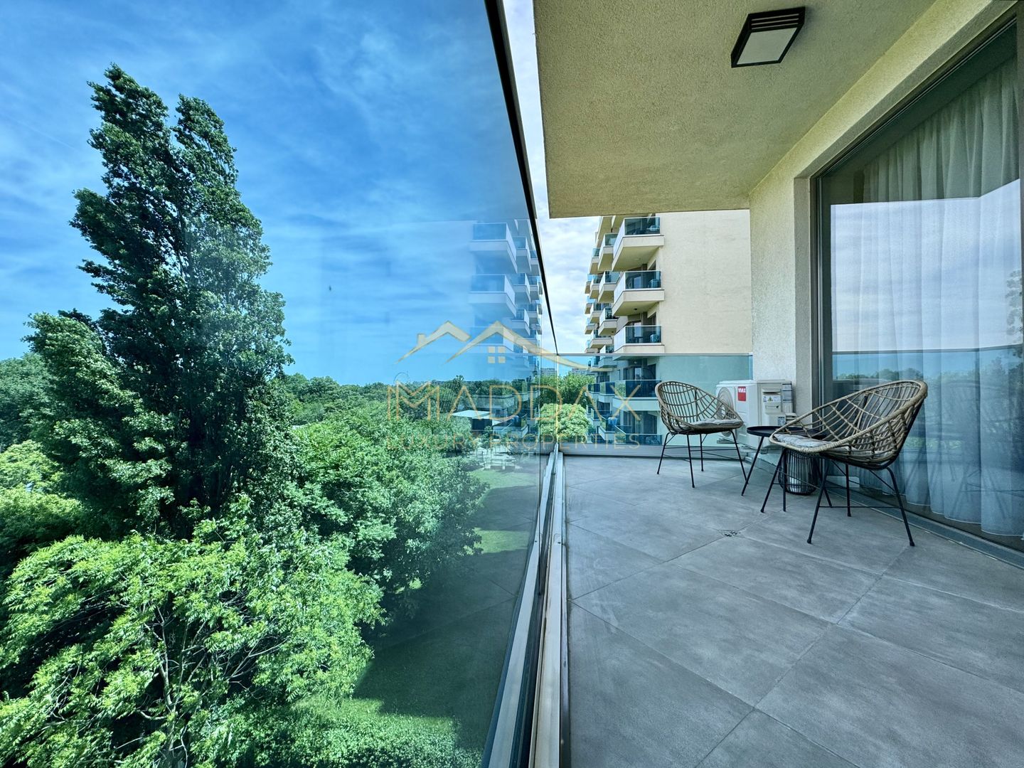 Apartament cu 2 camere + Parking/ Posibilitate investitie/Floreasca - Lake View - Poză 9