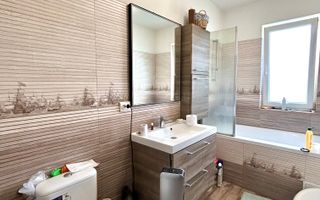 Apartament la cheie / 73 mp / Zona Terra / Floresti - Poză 8