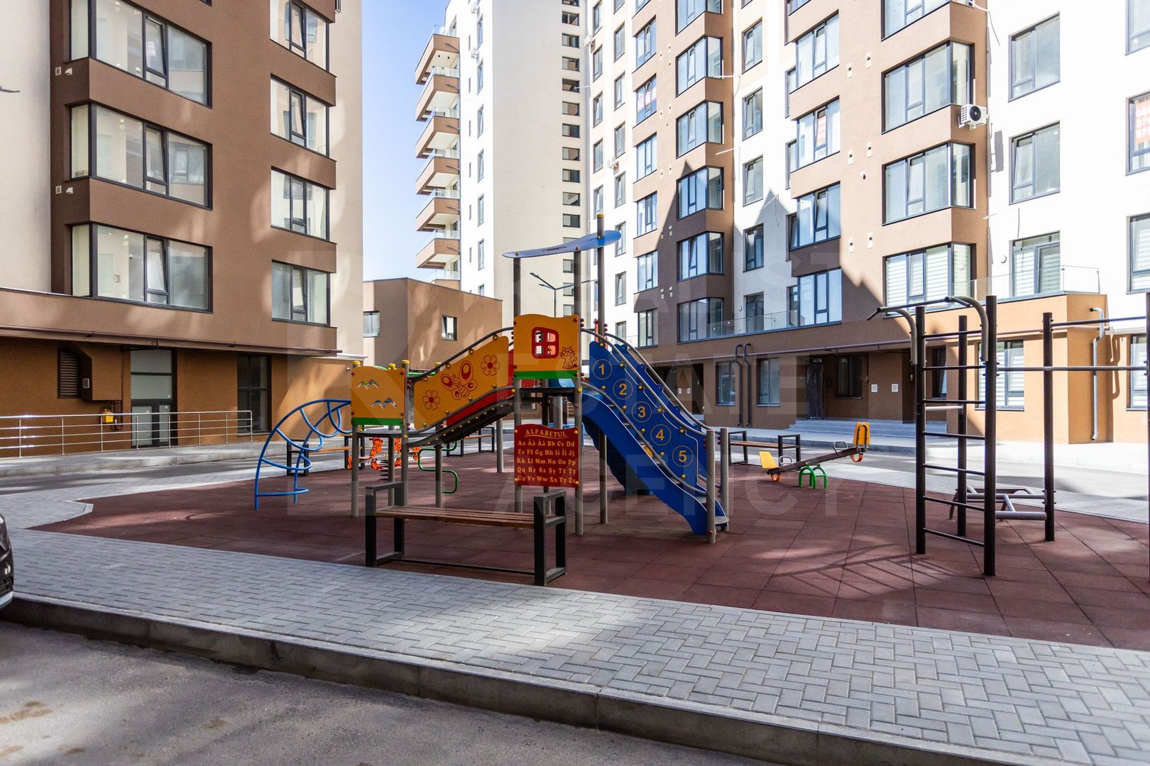 Vânzare apartament, 2 camere, str. Buiucani, Dumbrava. - Poză 3