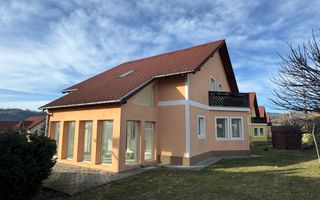 VILA 5 CAMERE,TEREN 560 MP, CAMPULUNG, ARGES - Poză 3