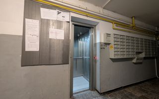 3 Camere Giulești, 60mp, Vedere Panoramică, Total de Renovat - Poză 22