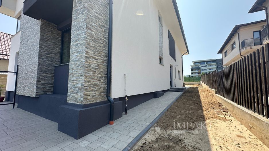 Duplex modern 180 mp | 4 dormitoare | Panouri fotovoltaice | Europa - Poză 3