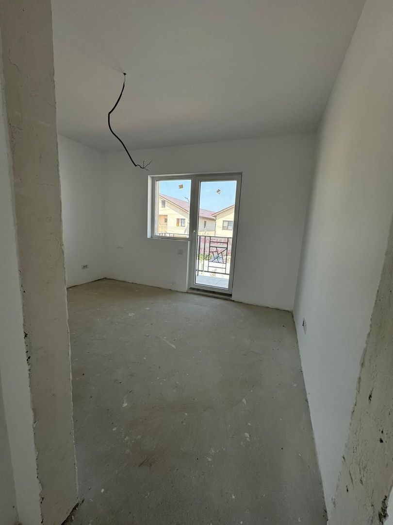 CASA DUPLEX - 4 CAMERE, TOATE UTILITATILE, COMISION 0% - Poză 8