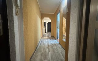 3 camere | etaj 1 | centrala proprie | mobilat si utilat | zona excelenta | - Poză 9