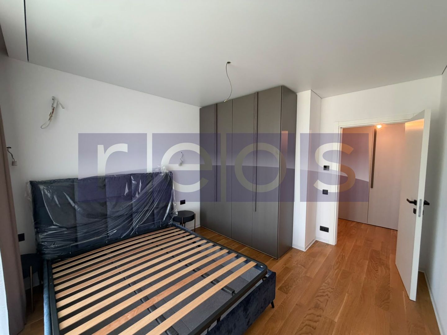 PRIMA INCHIRIERE | 2 CAMERE 53MP | YACHT KID | MOBILAT-UTILAT | TERASA - Poză 4