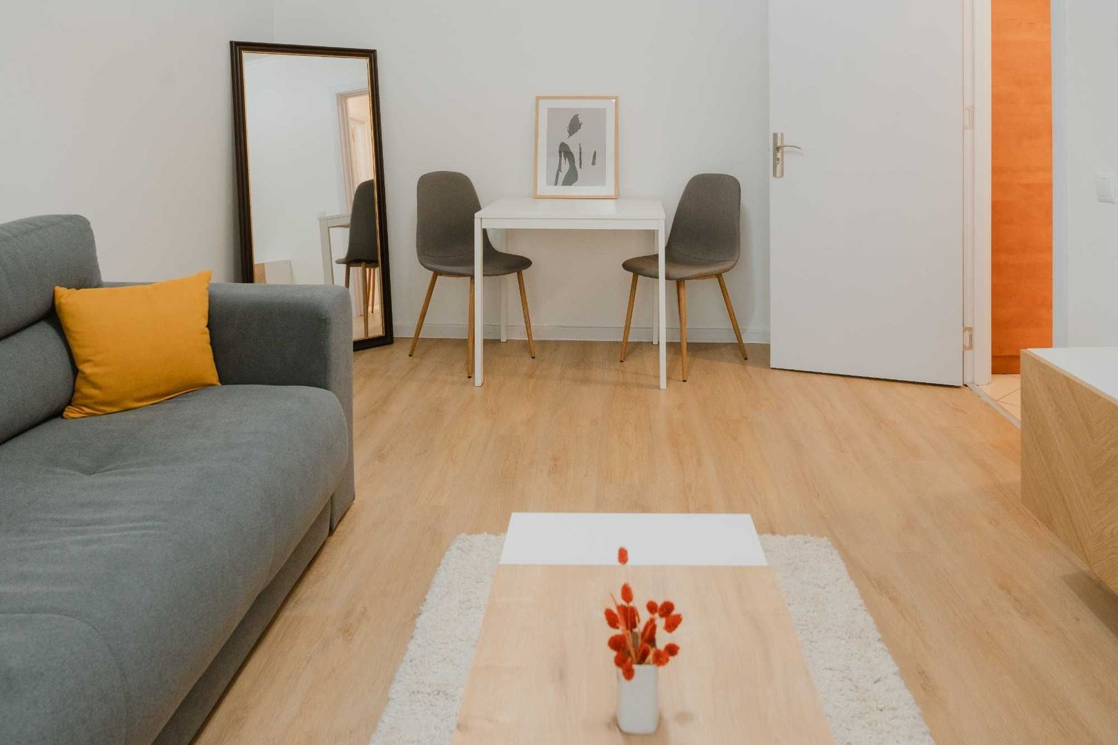 Închiriere direct de la proprietar – Apartament 2 camere - Poză 2