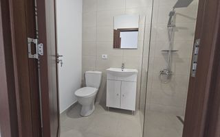 Apartament spațios 4 camere, 2 băi, balcon generos –Pacurari - Poză 13