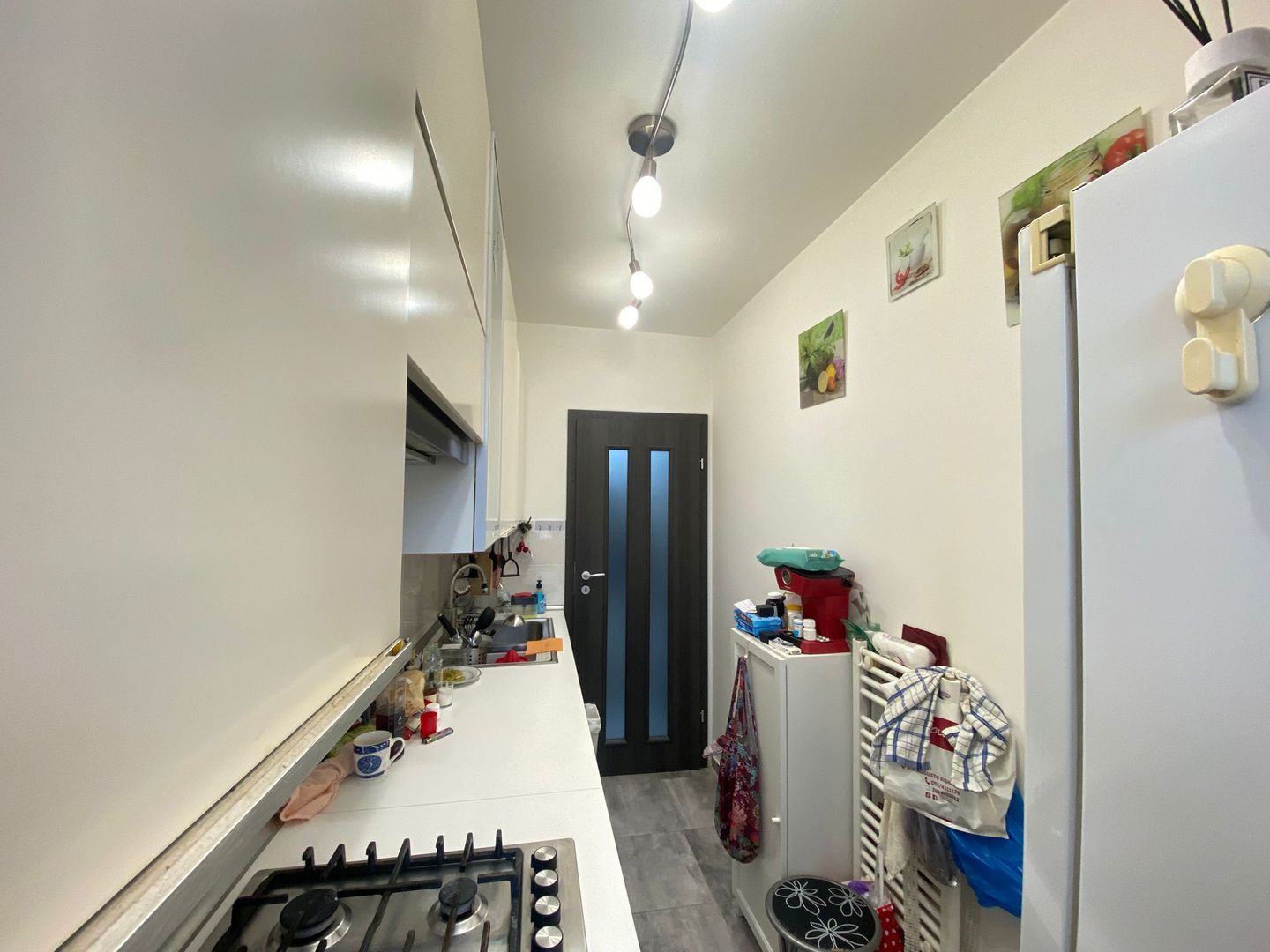 4 camere renovate, 60 mp + balcon, etaj 10/11 – Drumul Taberei V7 - Poză 8