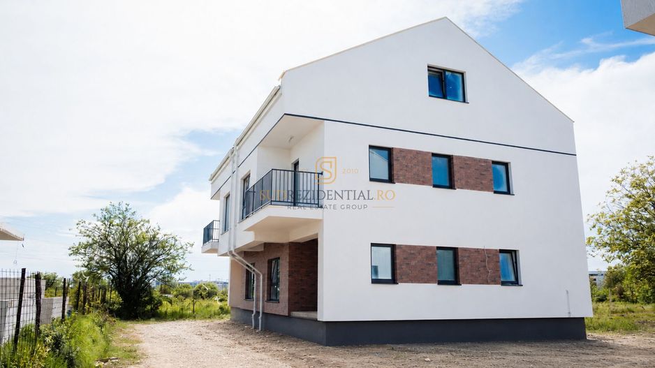 Duplex spatios 5 camere, 133 mp utili si parcare, Strada Astrelor - Poză 1