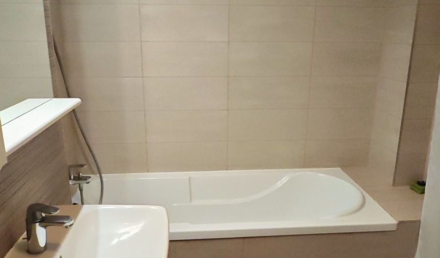 Apartanent 3 camere ,Avantgarden etaj 5, bucataria mobilata. - Poză 8