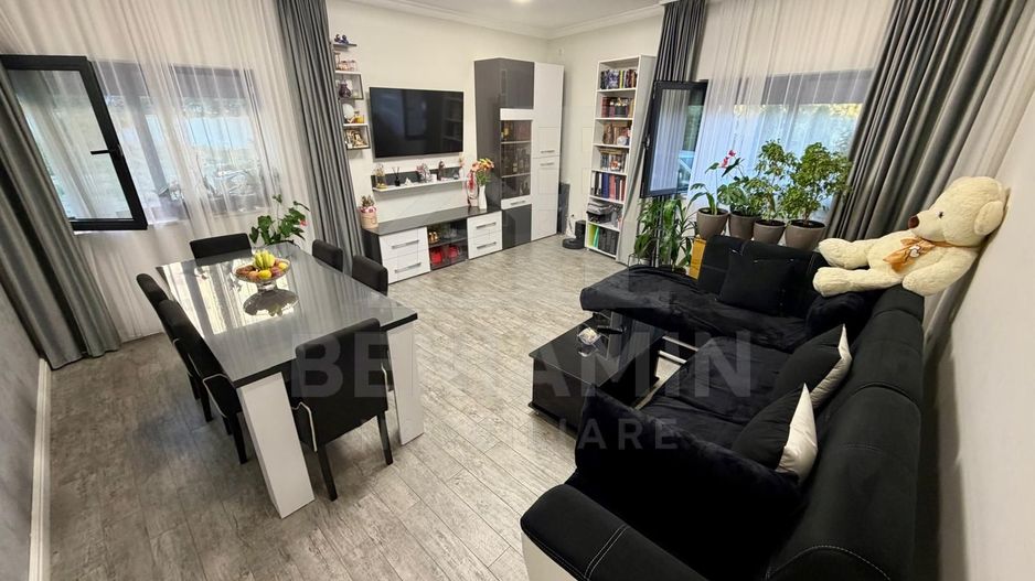 Apartament decomandat deosebit 3 camere 2 bai bloc 2020 cu parcare - Poză 1