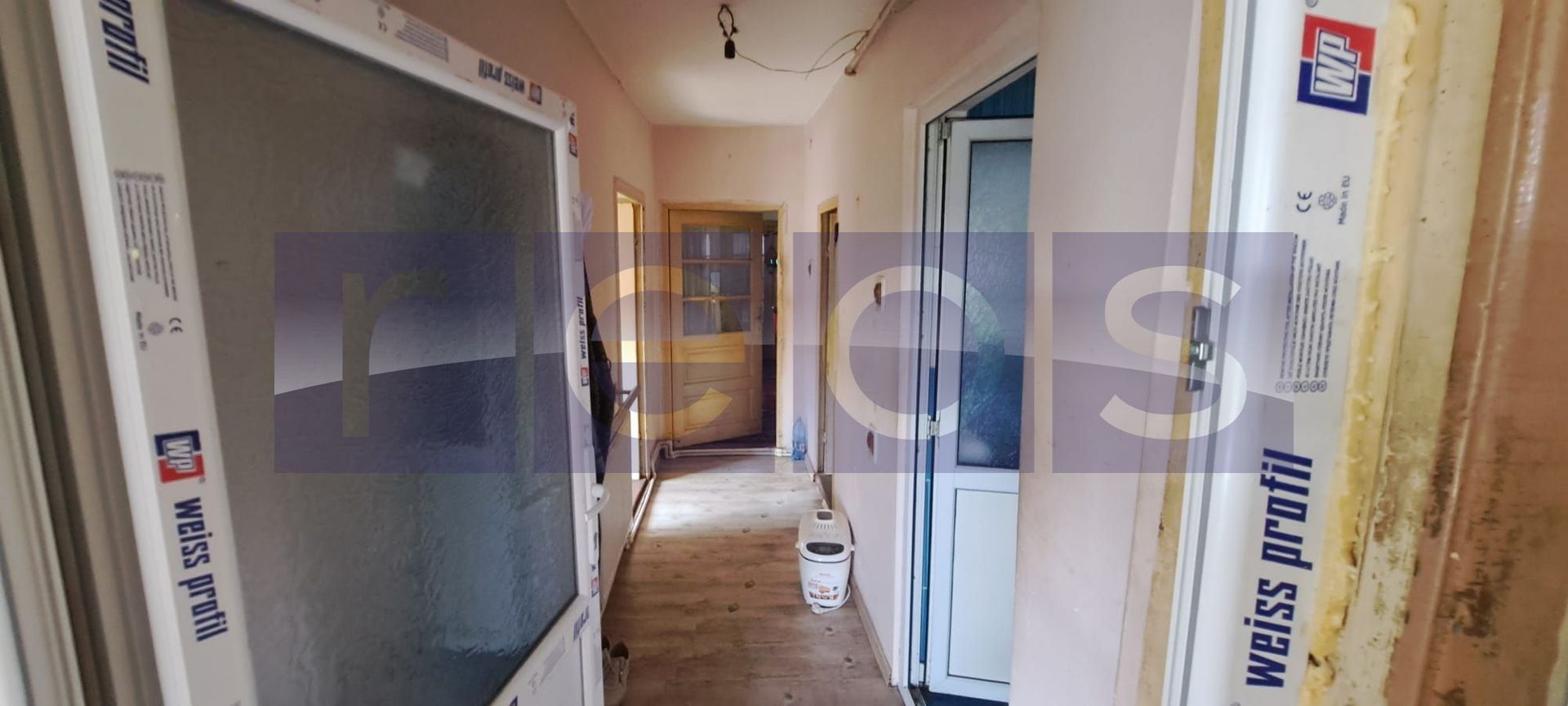 VANZARE CASA 5 CAMERE | TEREN 660 MP | ROSIORI DE VEDE - Poză 12