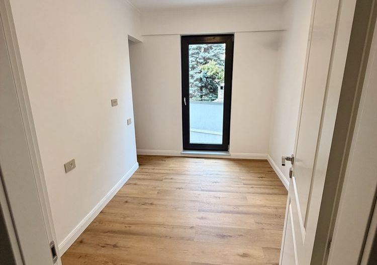Apartament 3 camere de închiriat în proximitatea Casa Poporului - Poză 8