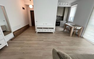 Mobilat si utilat. Vedere la padure. Parcare cu bariera - Poză 4