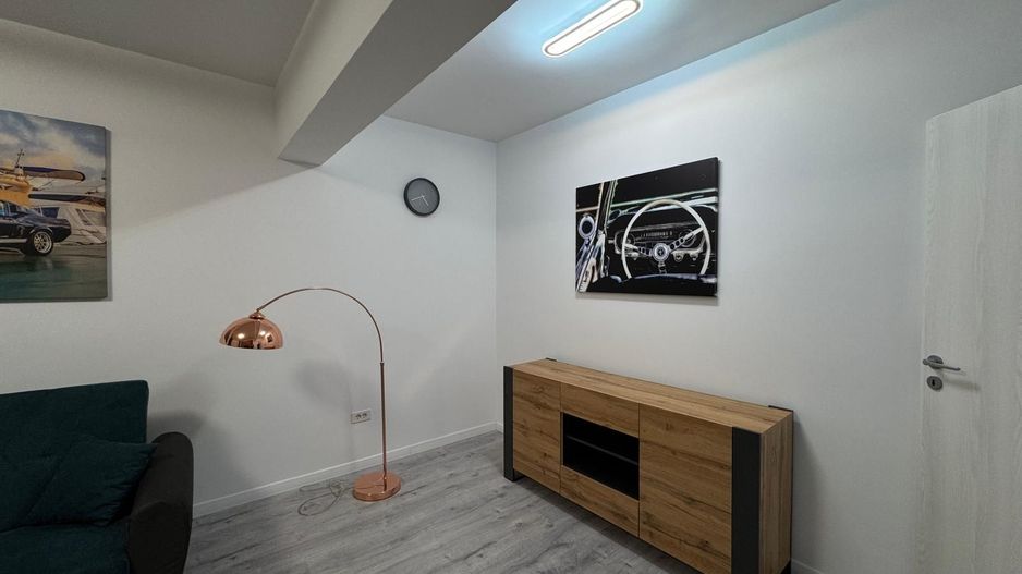 Apartament 2 camere de închiriat Apărătorii Patriei - Poză 3