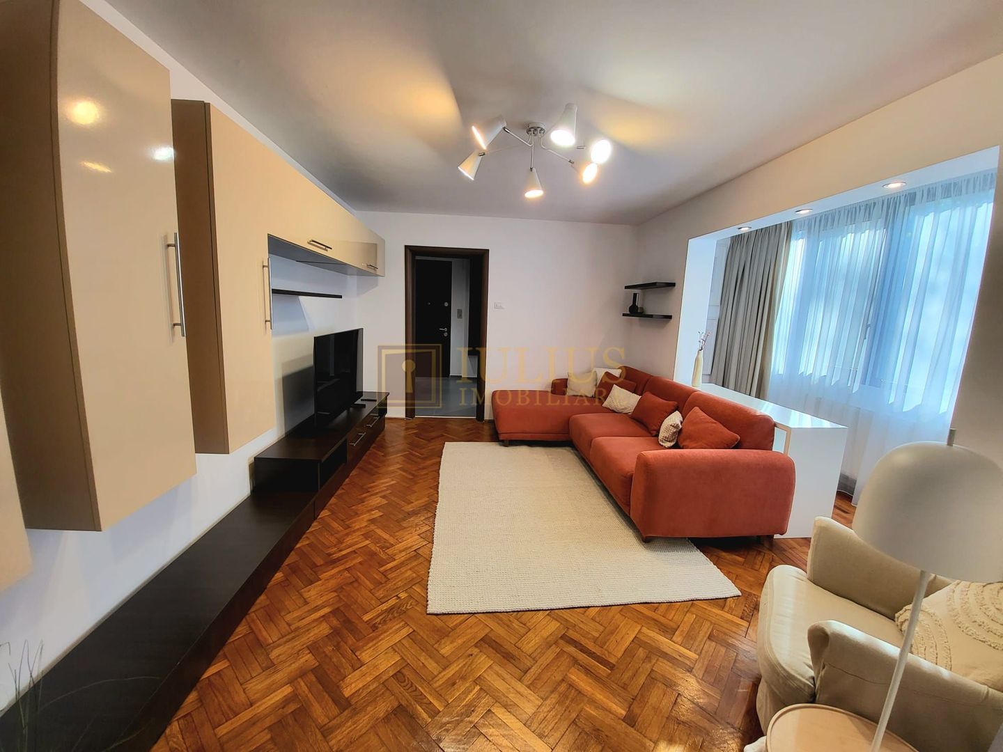 centrala proprie | 2 camere | Gheorghe Lazar - Poză 1