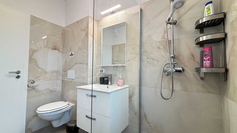 Apartament in vilă | Mobilat si utilat lux I Dumbrăvița - Poză 7