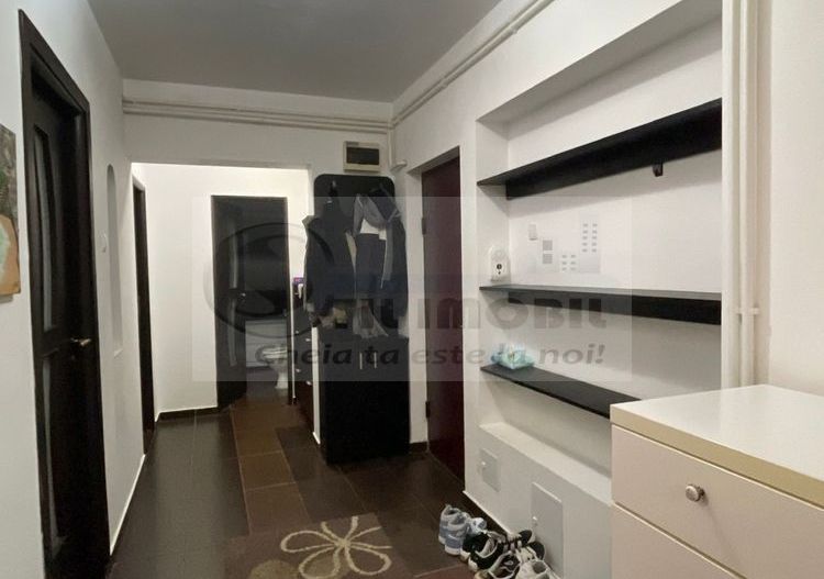 Apartament cu 3 camere, in complex nou 2010 - Canta - Mobilat Utilat ! - Poză 4