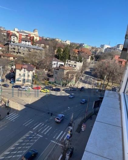 Apartament 3 camere, decomandat și renovat, în Iași - Poză 7