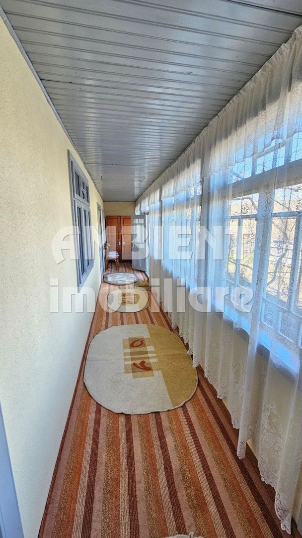 Gospodarie traditionala in localitatea MÎNJEȘTI, la 10 km de Vaslui; - Poză 12