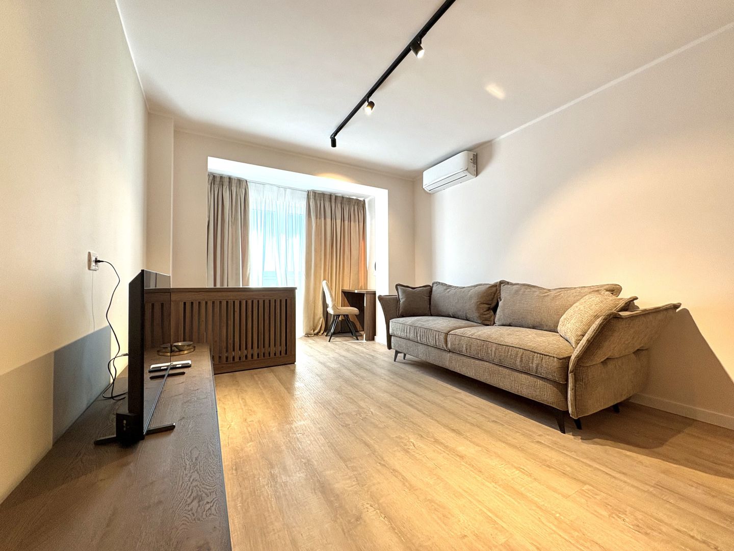 Design modern | 2 camere decomandat, renovat integral | Piața Domenii - Poză 1