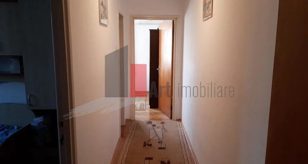 Apartament 3 camere C Ressu Park Lake - Poză 3