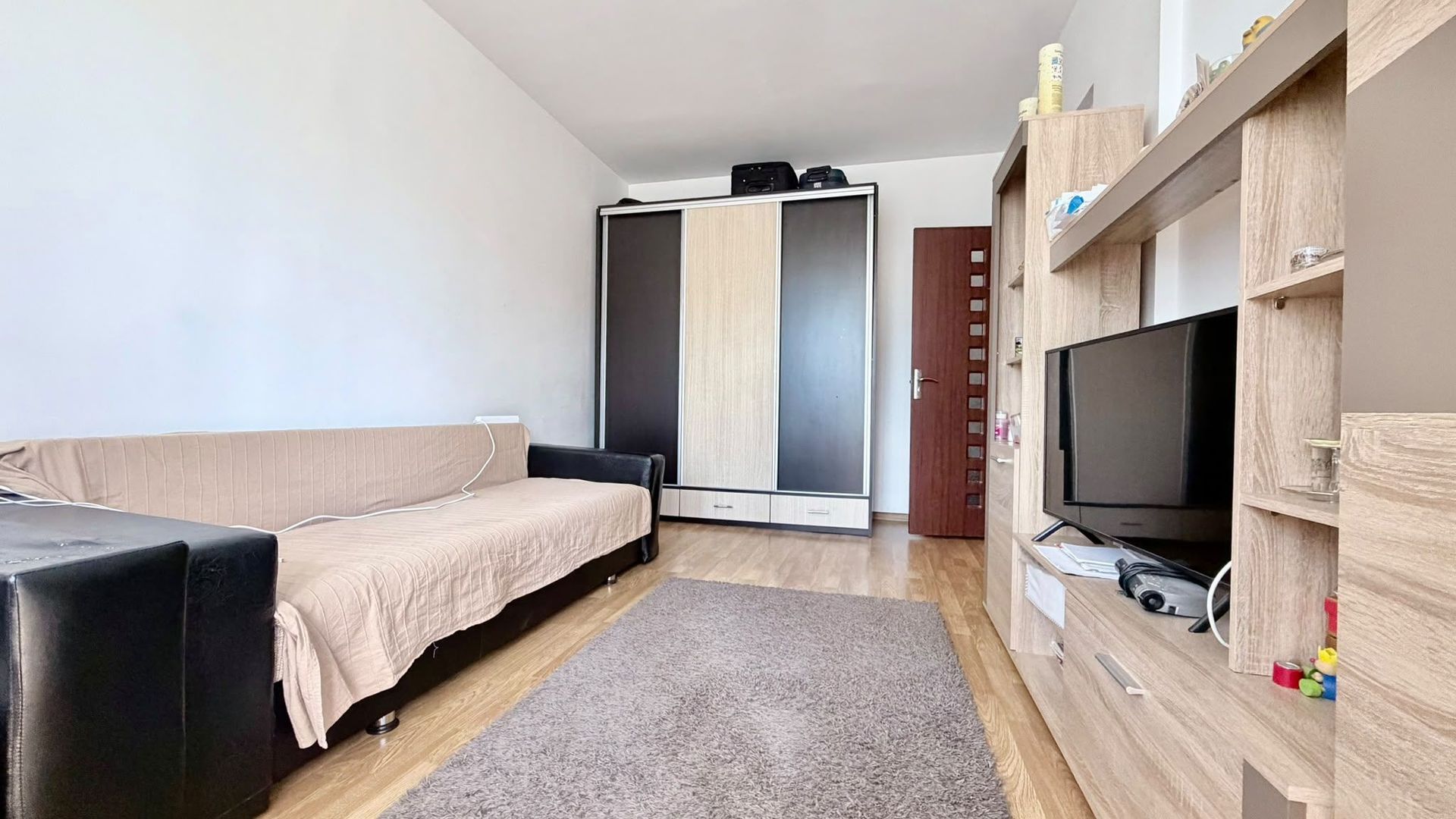 APARTAMENT 2 CAMERE DECOMANDAT | LOC DE PARCARE | BRAGADIRU - Poză 2