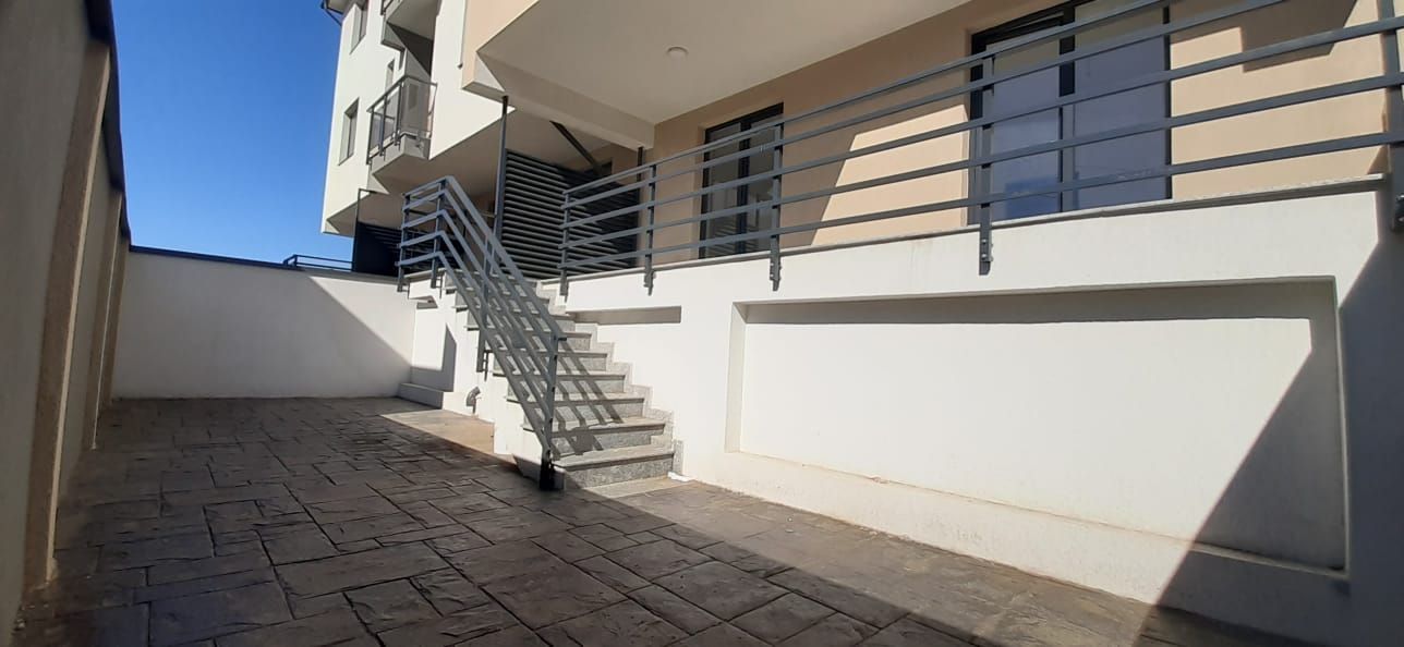 Militari, metrou PACII, zona de case, 3 camere + terasa + teren 46 mp, finalizat - Poză 3