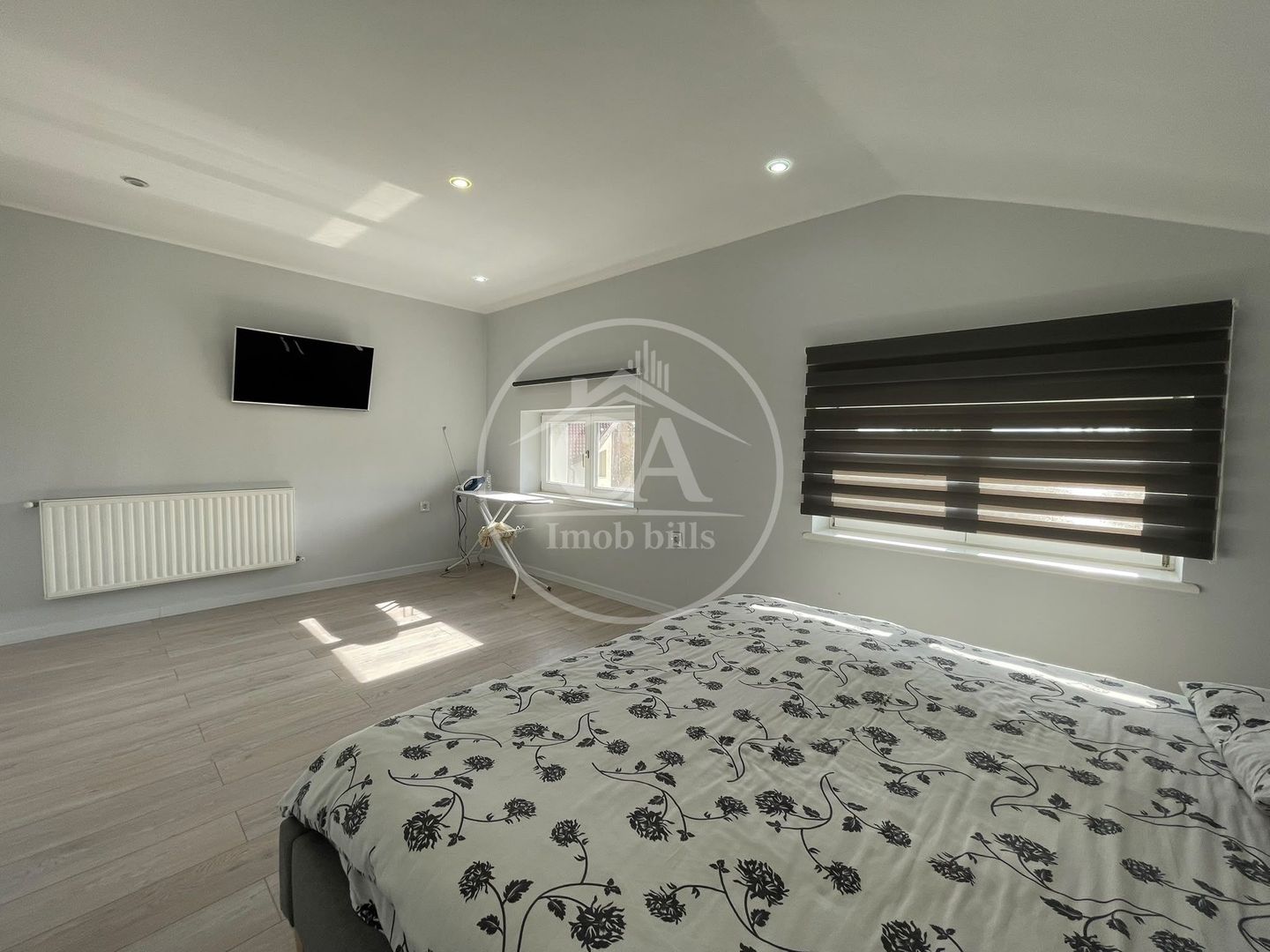 Casa de vanzare cu 10 camere in Santandrei, Bihor - Poză 17