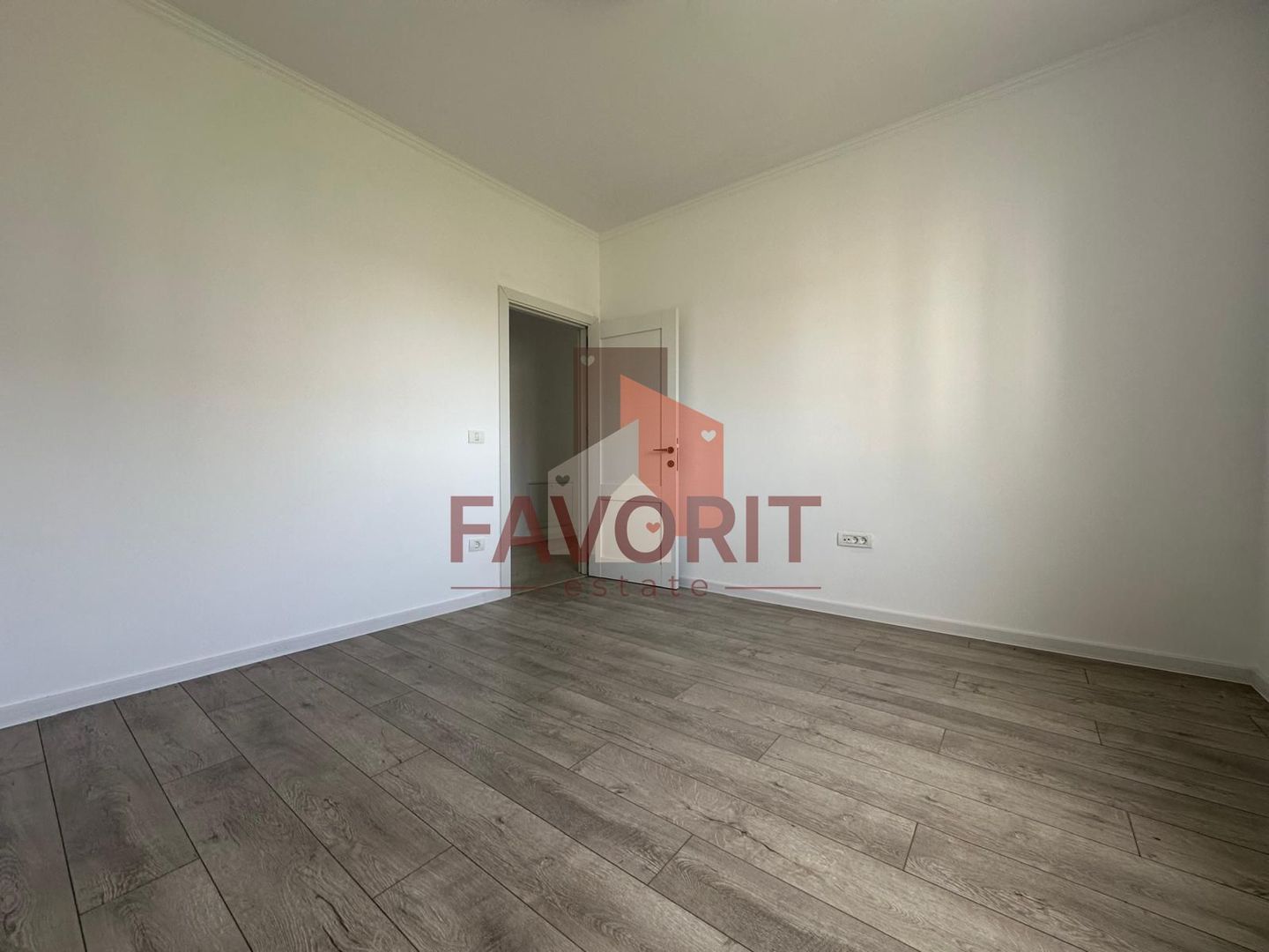 3 camere | Bloc nou | COMISION 0 | loc parcare | zona excelenta | - Poză 6