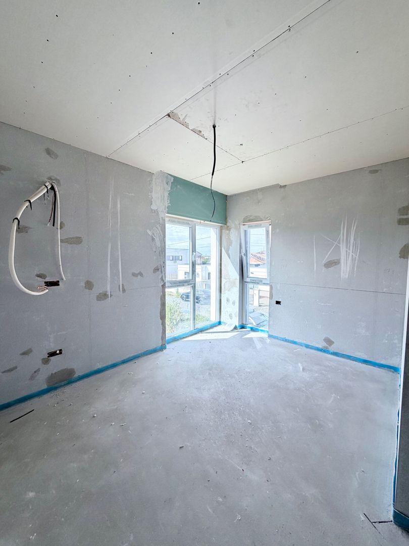 DUPLEX LA INTRARE IN MOSNITA NOUA - Poză 14