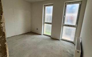 Apartament cu 3 camere de vânzare, semifinisat, în bloc nou, Unirii - Poză 4
