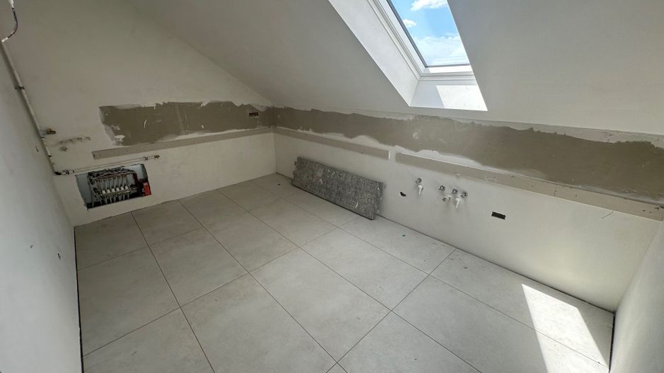 Apartment bloc nou cu lift si loc de parcare inclus - Poză 7